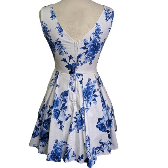 Trixxi Dress Womens 9 1950's Fit & Flare Blue Floral Pin-up Rockabilly Retro - Picture 4 of 15